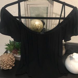 Cold shoulder lightweight super cute blouse